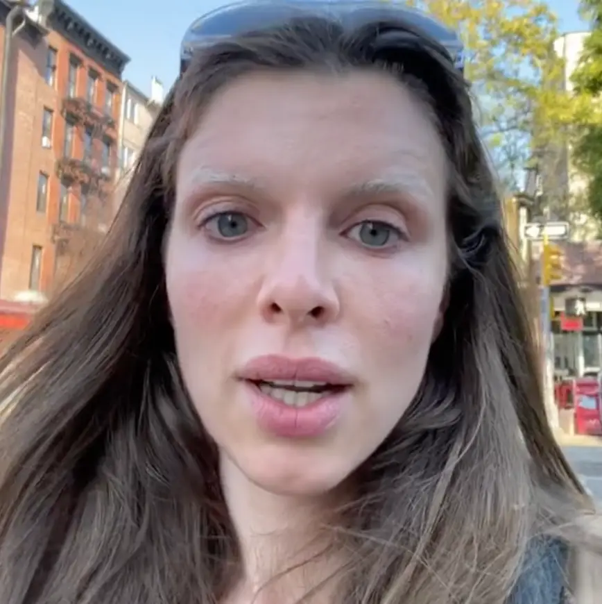 Julia Fox welcomed her child in 2021. (TikTok/@juliafox)