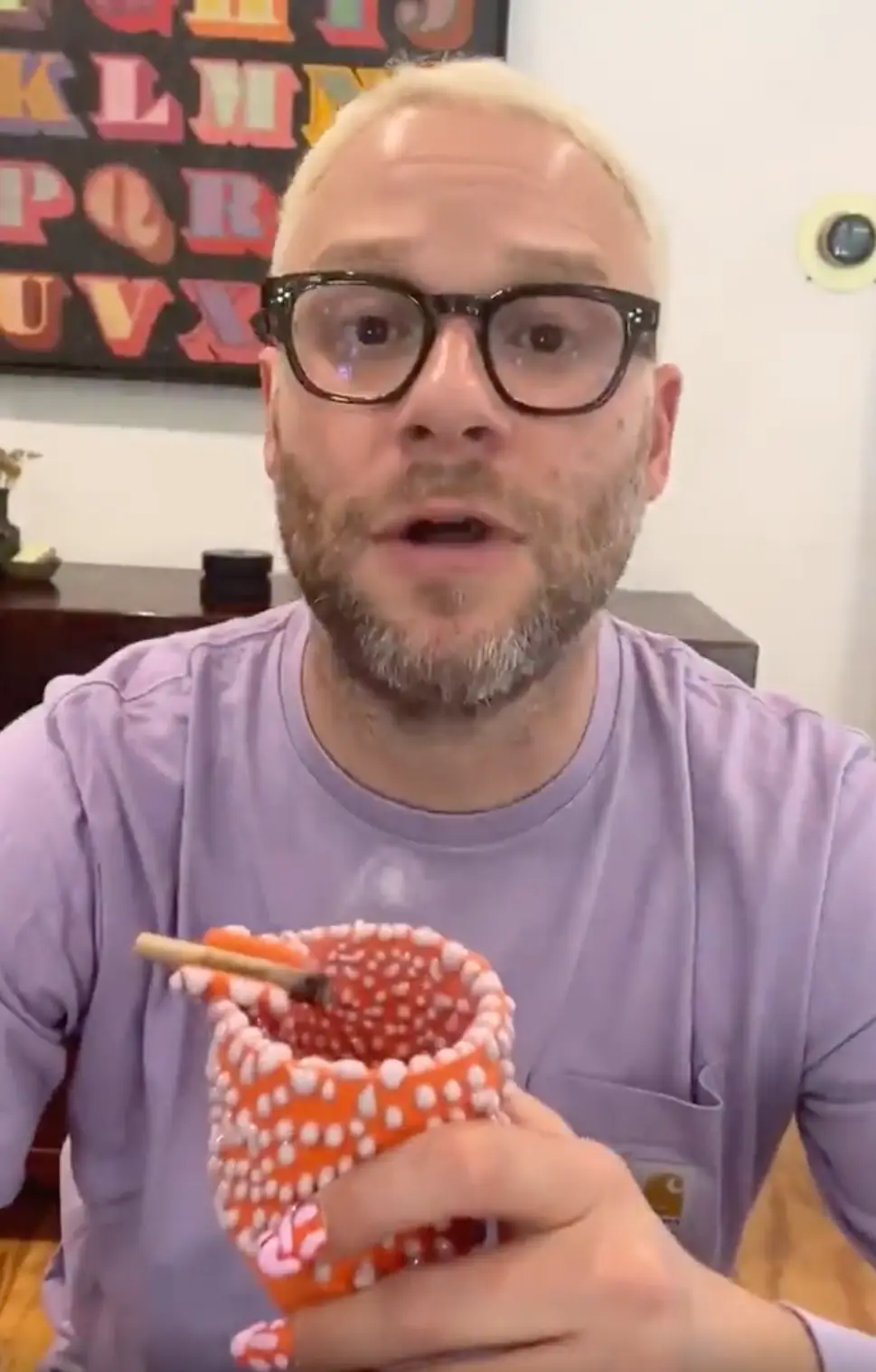 Rogen and his nails for days.