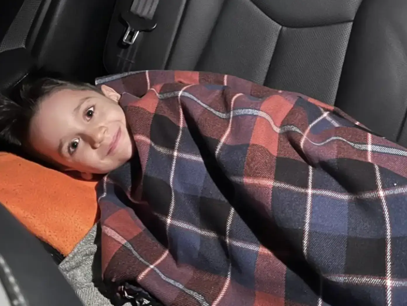 Nadiia and Mark left home with two bags and their car.