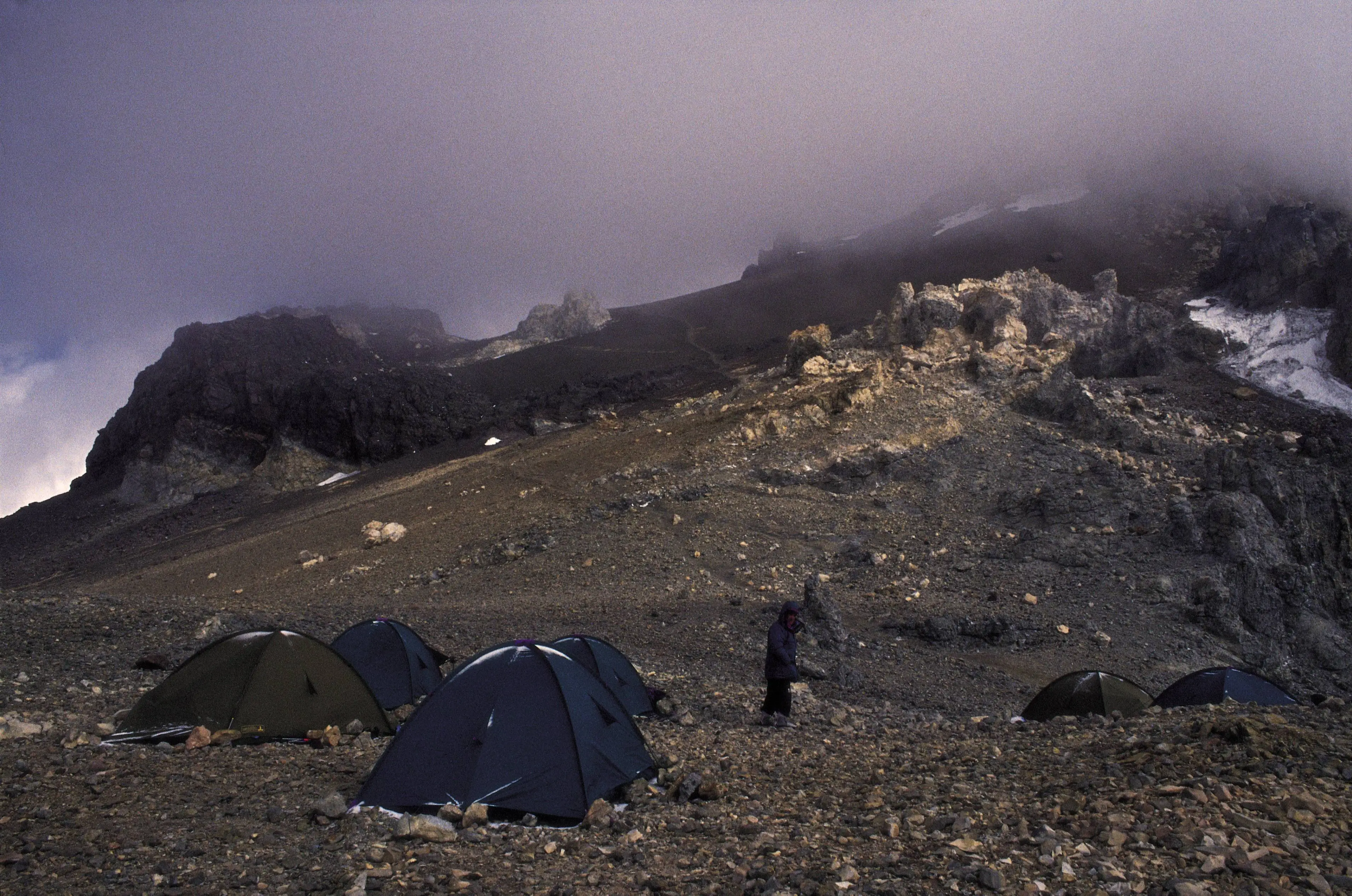 Explorers set up camps on route to the summit (Rafa Samano/Cover/Getty Images)