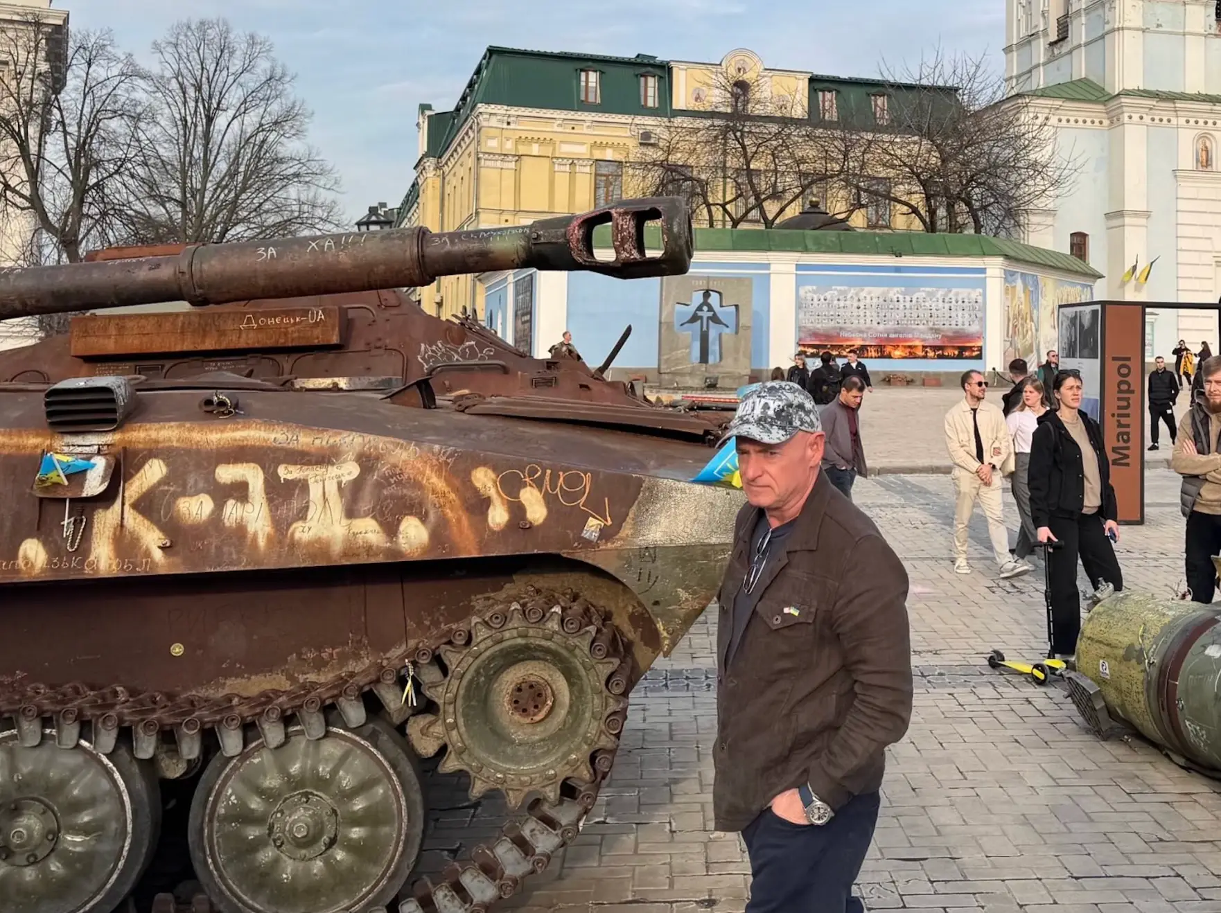 The US Senator visited Ukraine recently (Twitter/@SenMarkKelly)