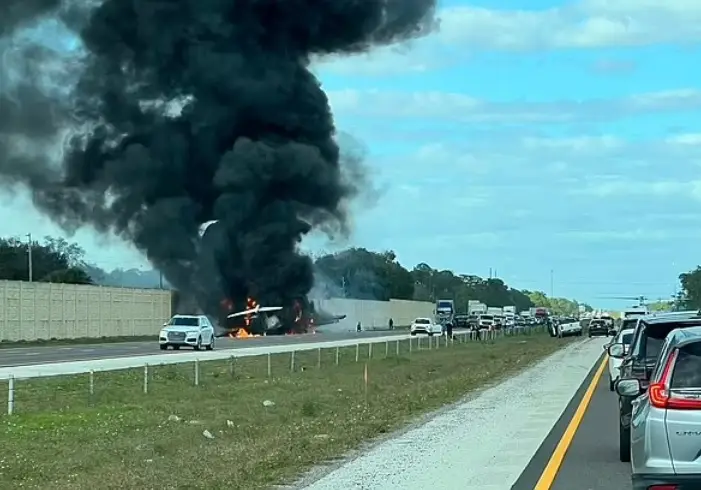The plane crash was seen by many passing motorists.