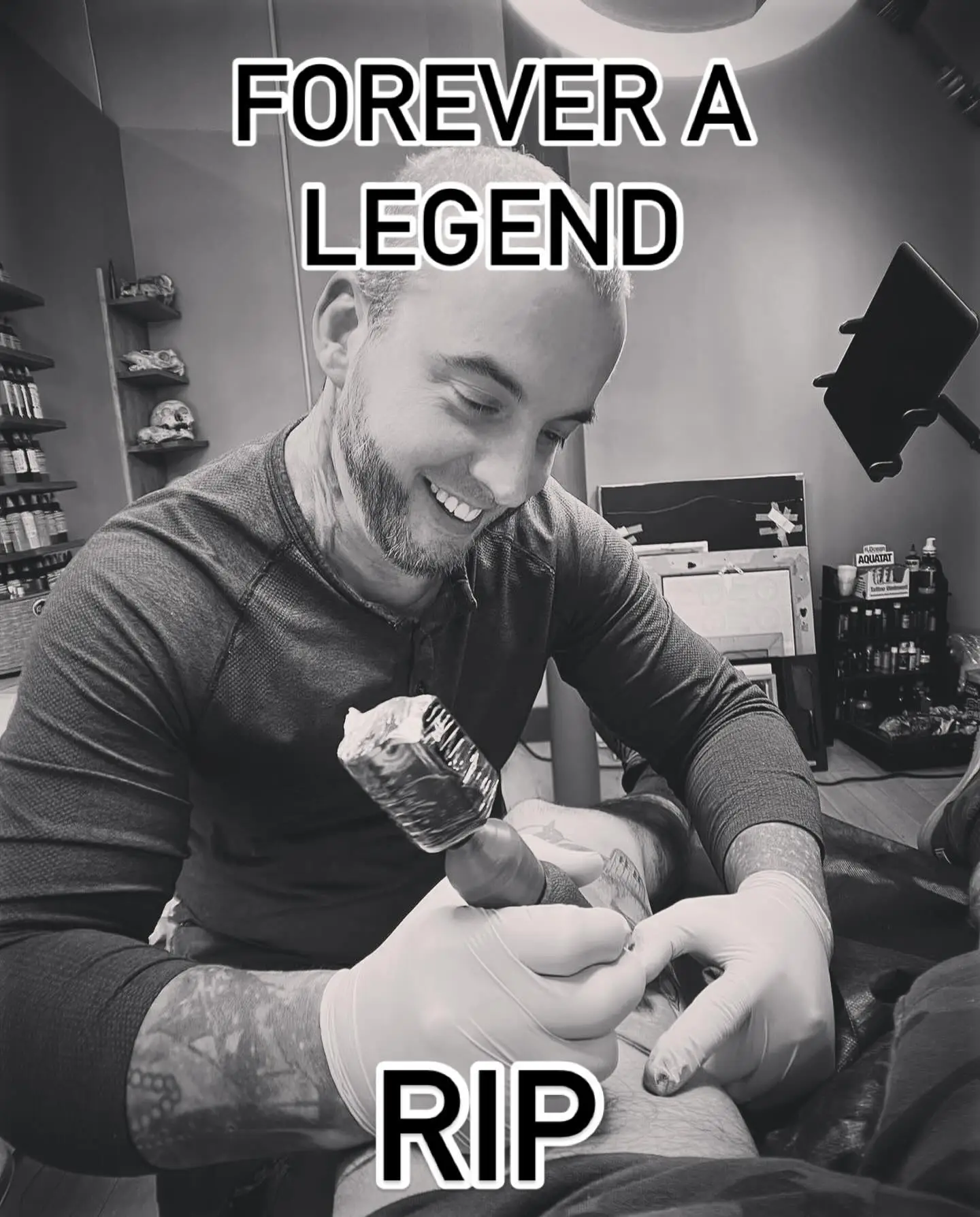 Hadley's family announced his passing on social media. (Instagram/@ryanhadleytattoo)