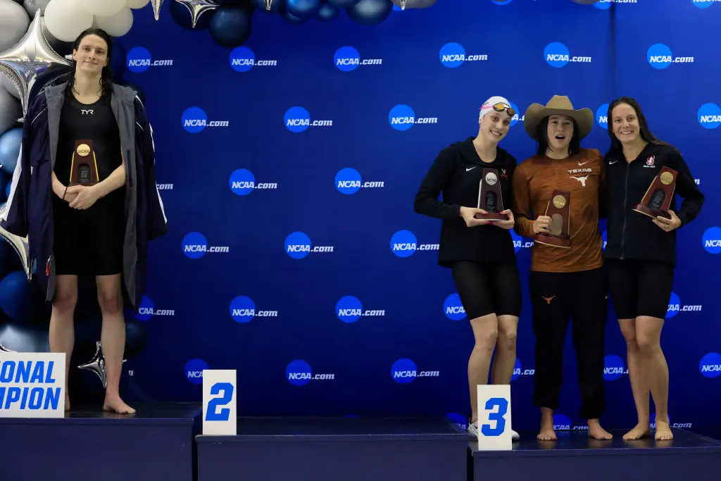 Lia Thomas stands in first place after winning the 500-yard freestyle (Justin Casterline/Getty Images)