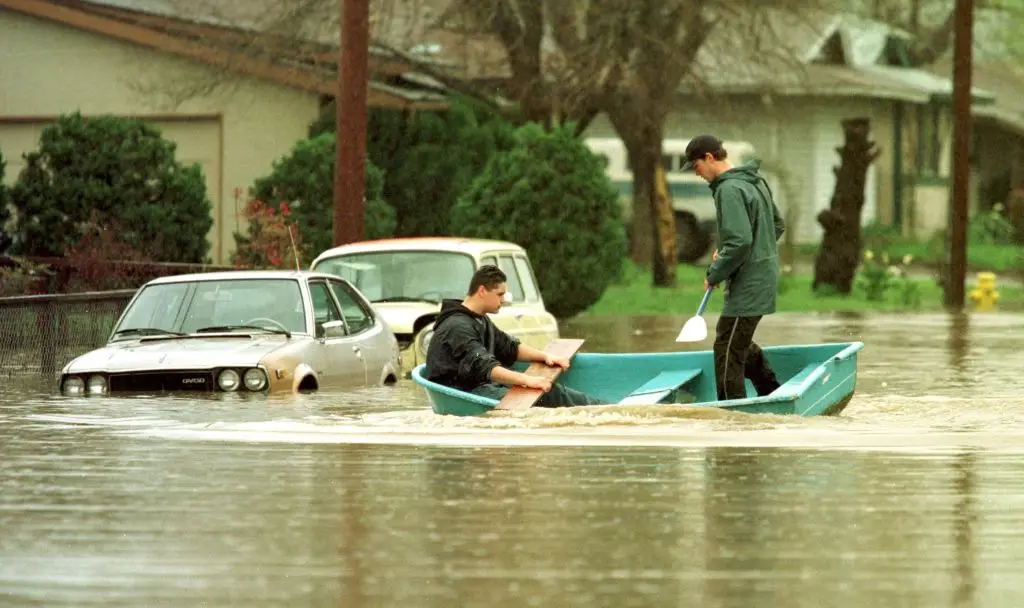 In 1998, an El Niño year caused flooding in California (JOHN G. MABANGLO/AFP via Getty Images)