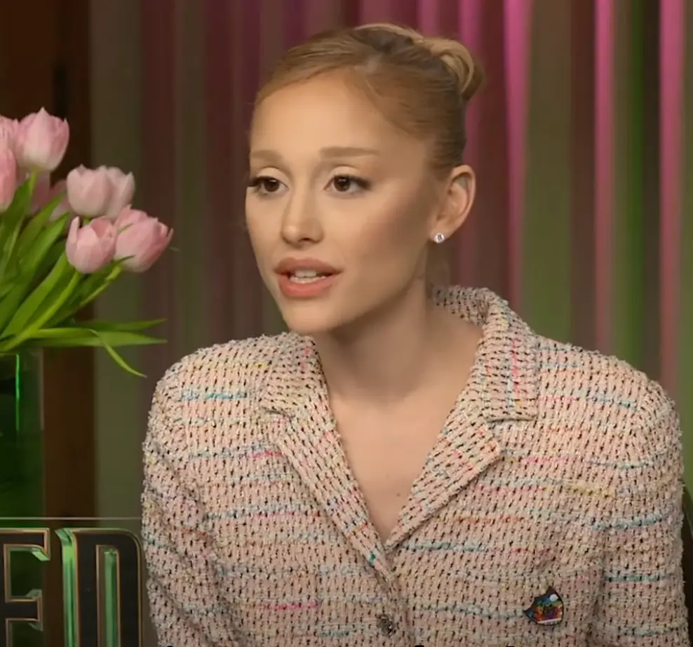 Grande insisted she wasn't going to let dangerous comments about her body get her down anymore(Sally/YouTube)