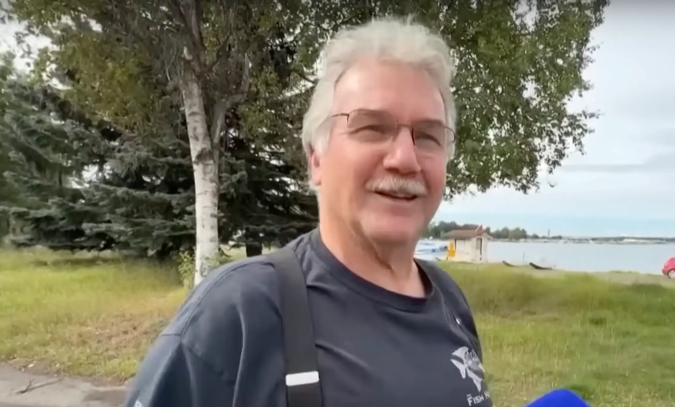 Mark Warren was stopped by a Russian TV crew while out on his motorbike a week before Putin and Trump's summit in Alaska (Russia-1)