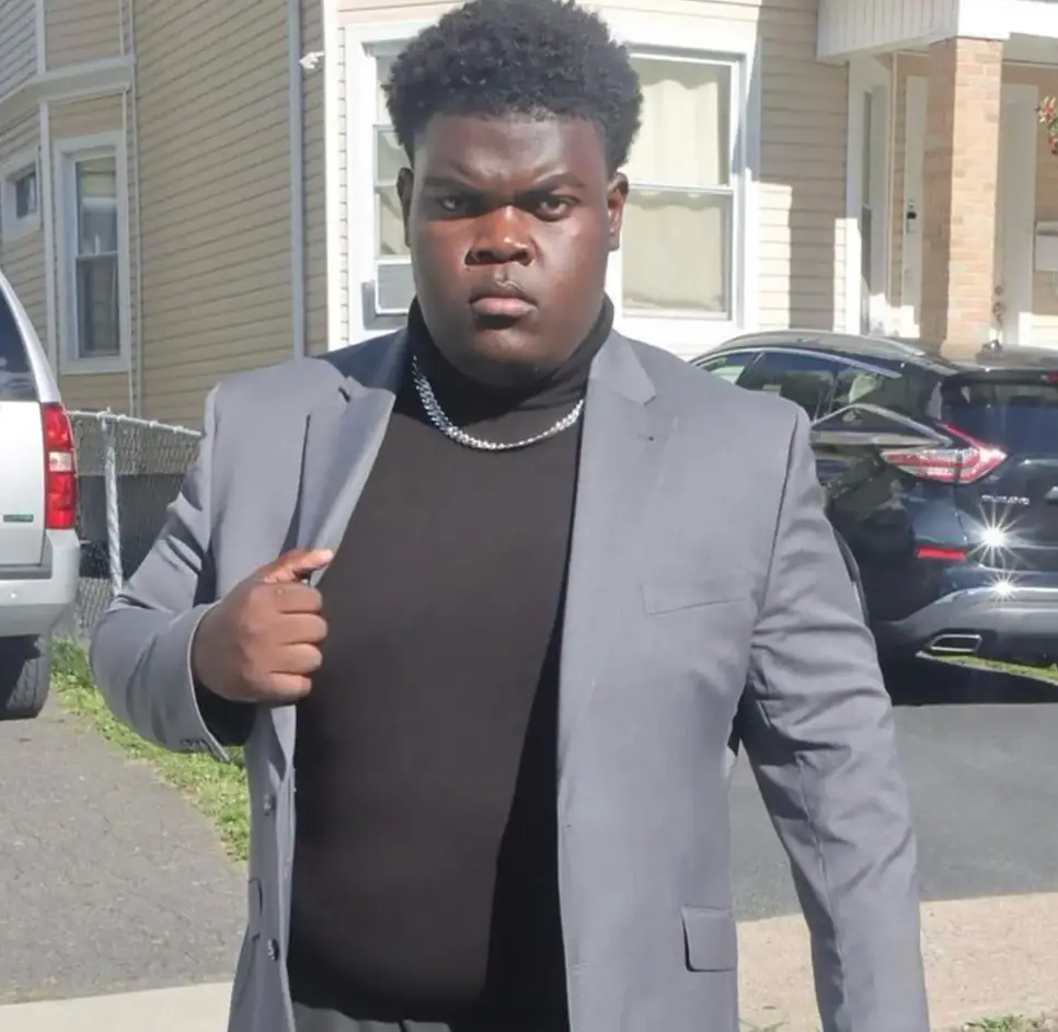 Collin signed an NIL deal with Popeyes (Instagram/@dieunerst)