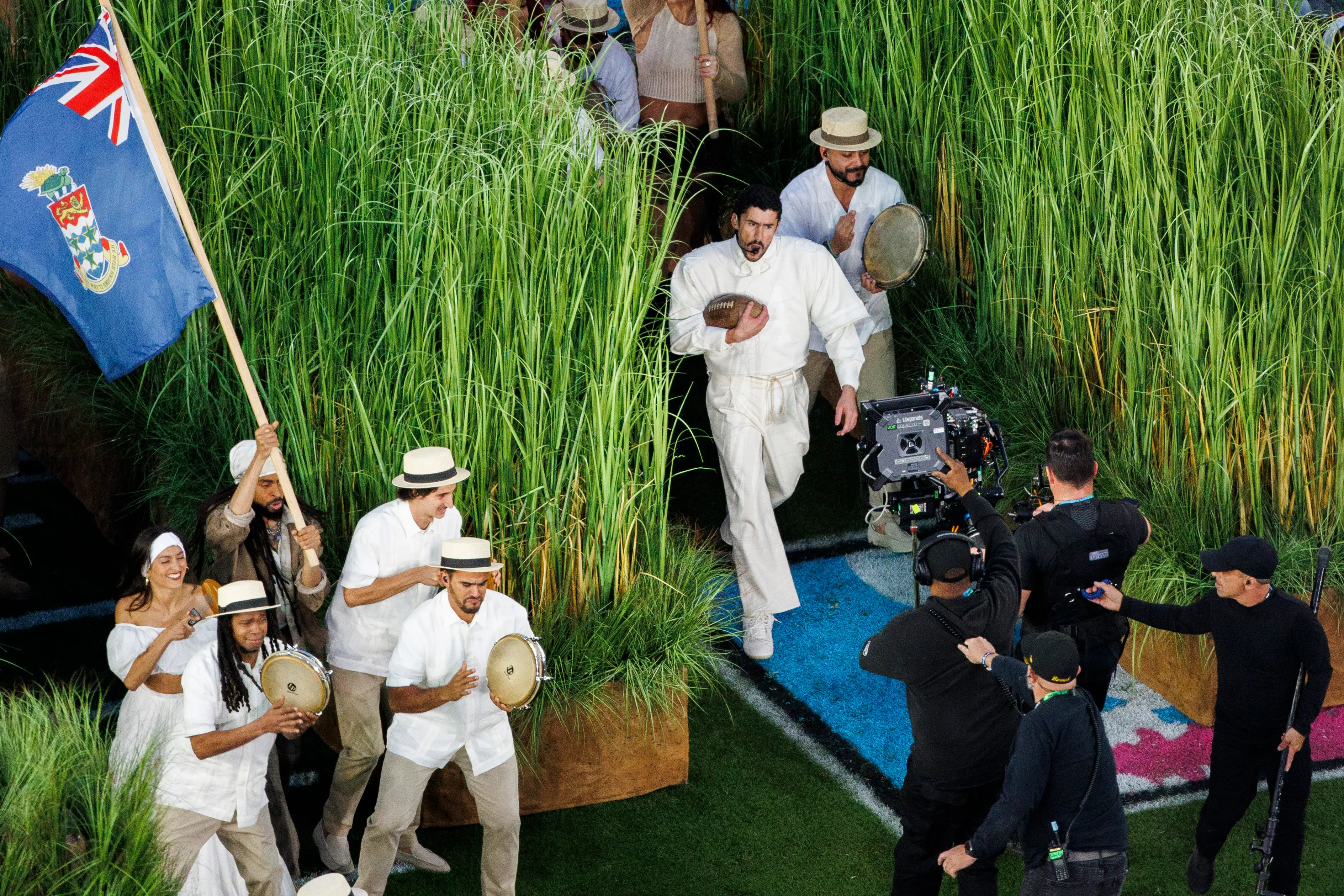 Bad Bunny ended his set with a strong statement about love (Santiago Mejia/San Francisco Chronicle via Getty Images)