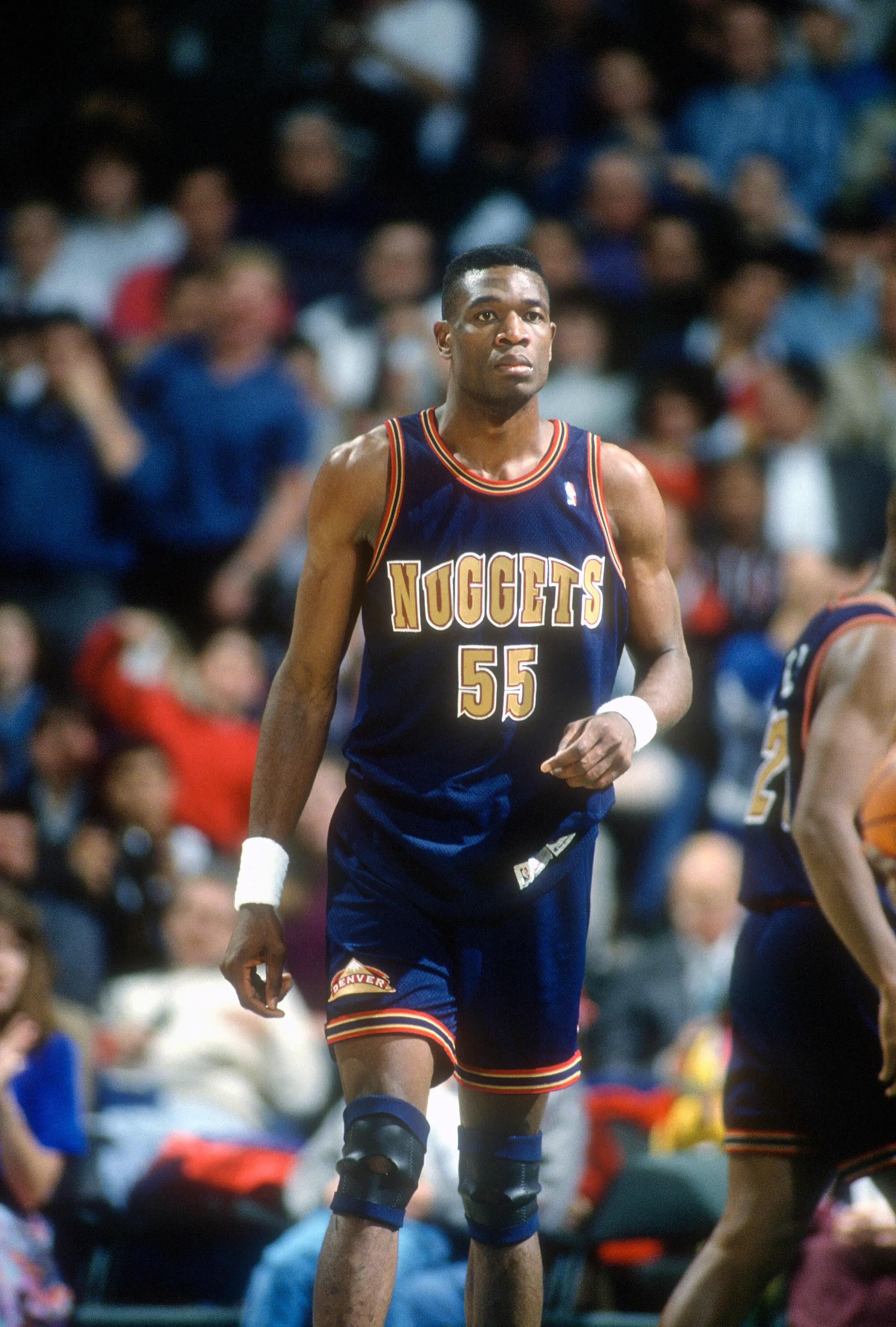Dikembe Mutombo on the court in 1993 (Focus on Sport/Getty Images)