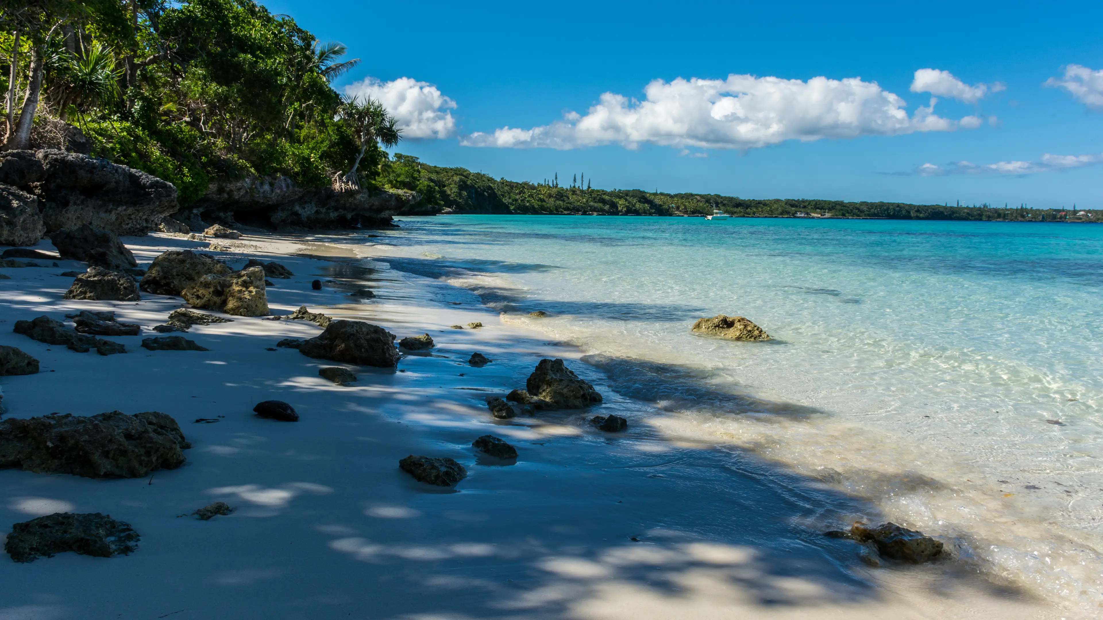 Lifou Island (Getty Stock Photo)