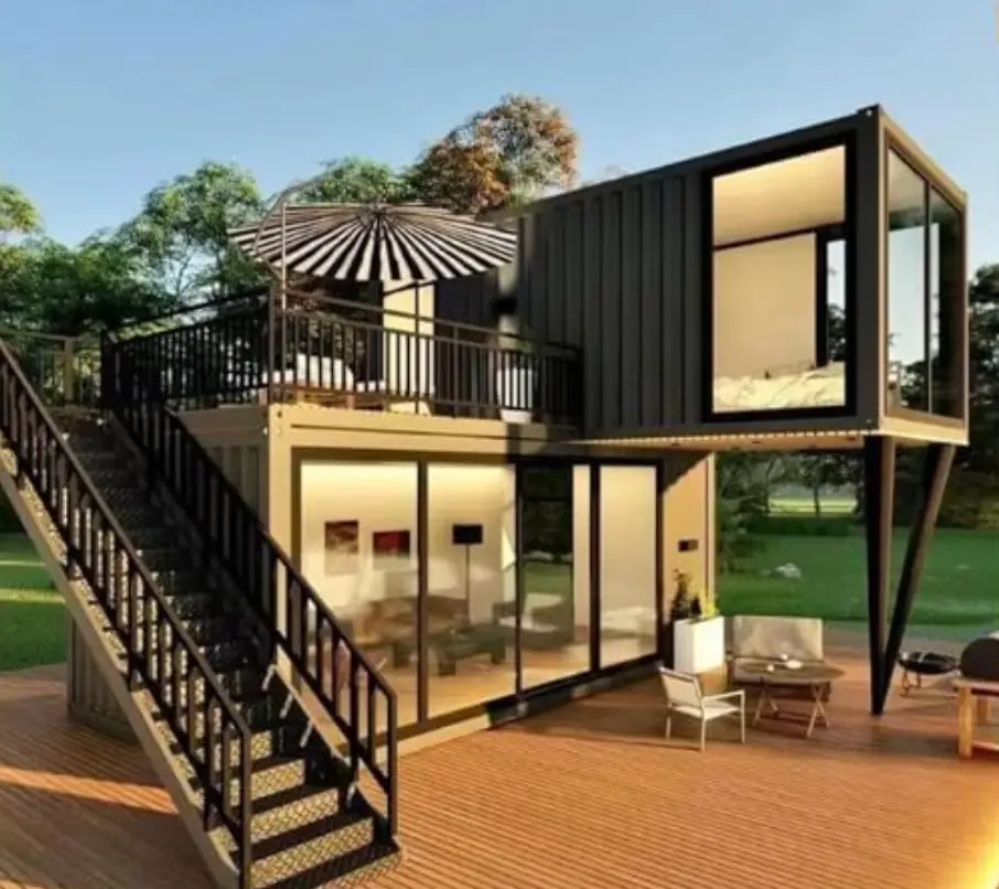 The home features a staircase between the two floors (Emonia/Amazon)