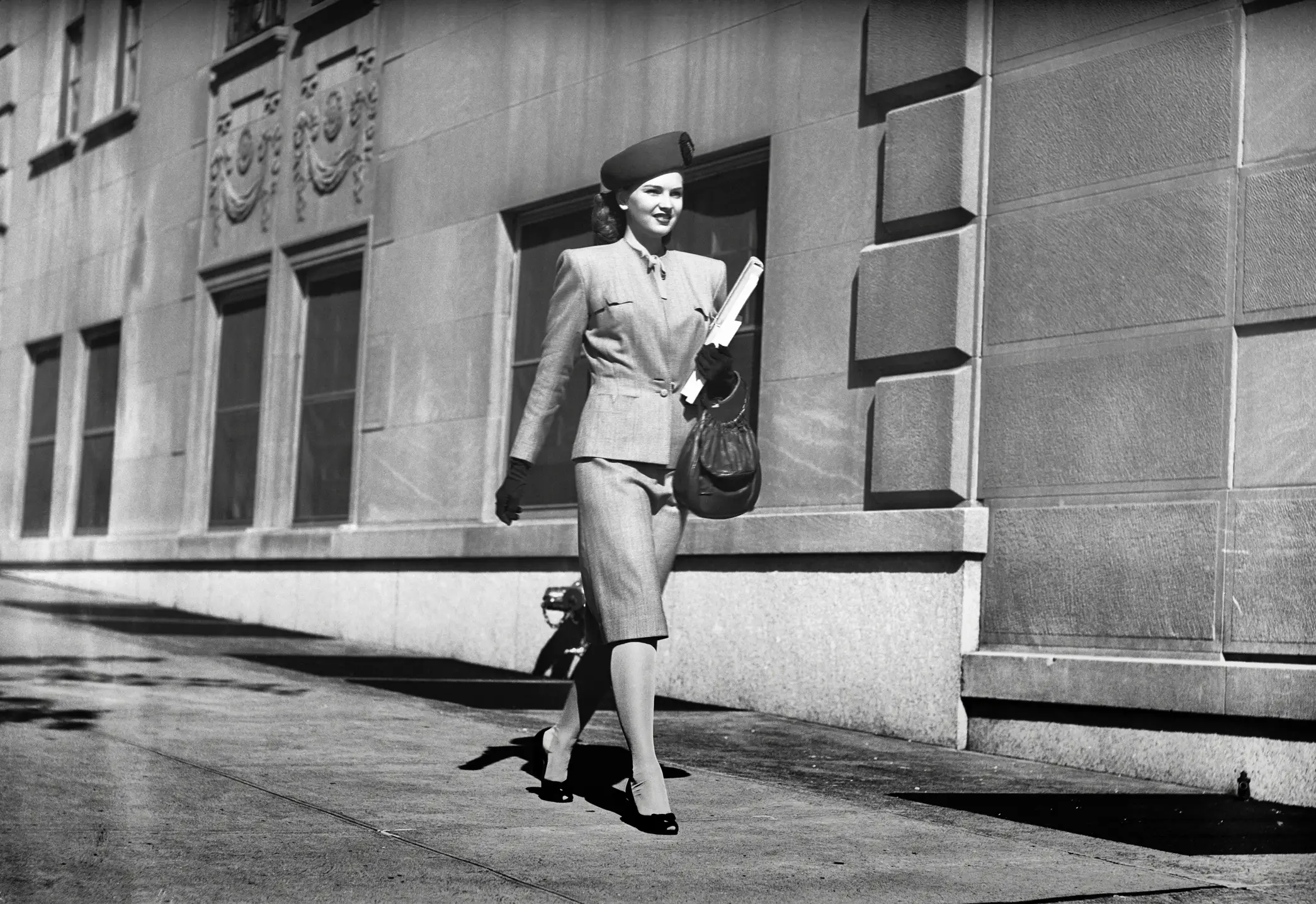 Air hostesses in the 1940s had to adhere to some strict weight rules (Getty Images)