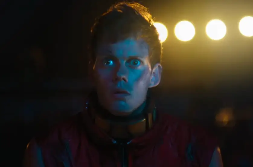 A completely different actor plays the inner voice.