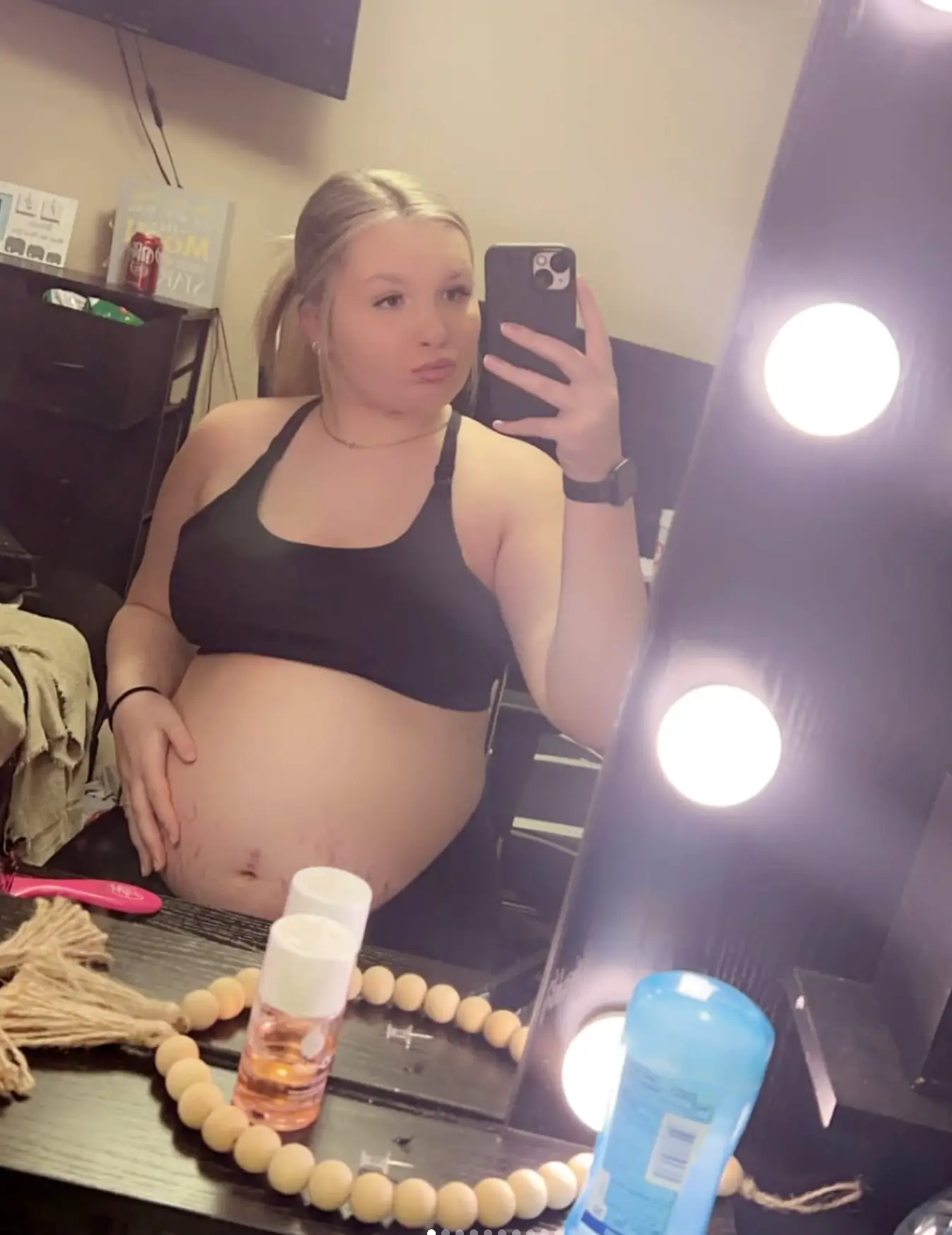 Bella had to speak to the cops after she fell pregnant with a 12-year-old's baby (Instagram/_izabellavaughn)
