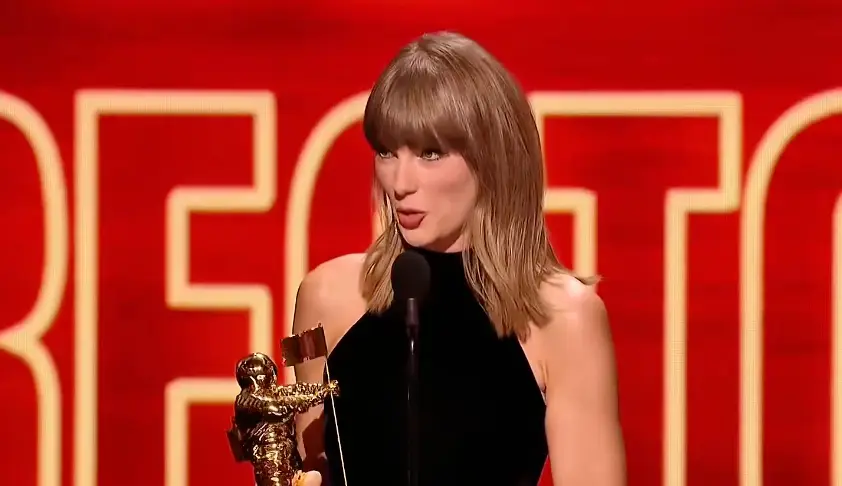 A Twitter user edited a video to make it look like Charli xcx was reacting to Taylor Swift (MTV)