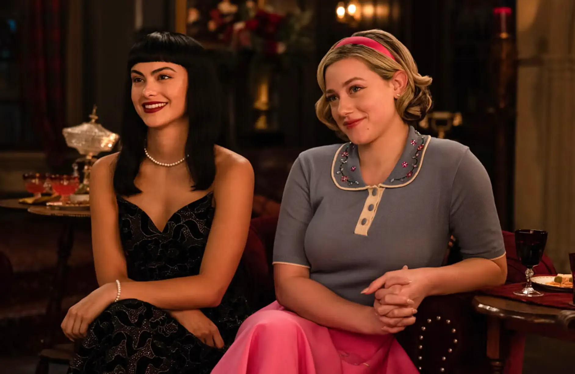 Mendes starred in Riverdale alongside Lili Reinhart (The CW Network)