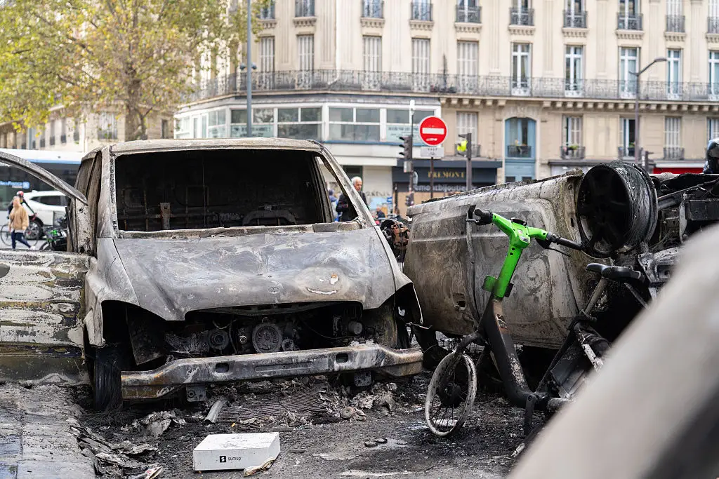 Numerous vehicles were set on fire (Tom Lartige Catillon/Getty Images)
