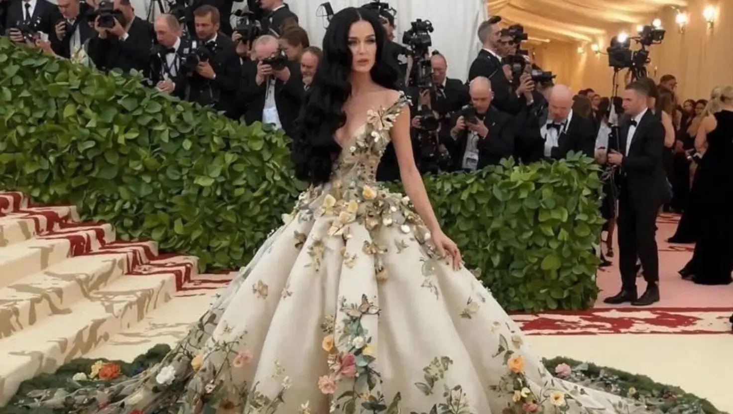 Fake images of the singer at the Met Gala last year also went viral (X)