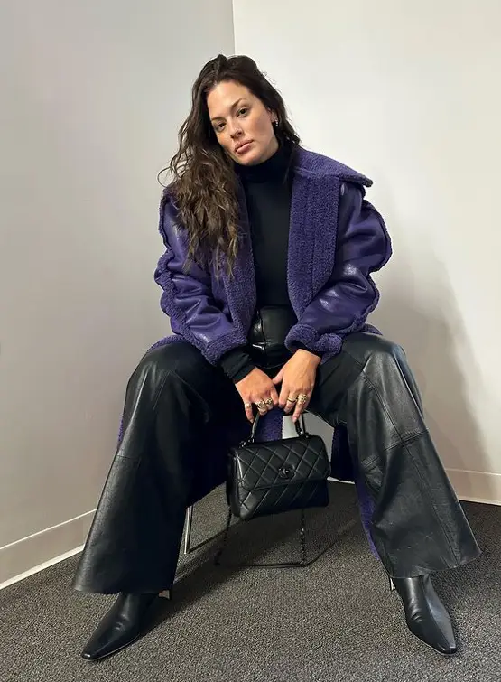 Ashley Graham responds to Hugh Grant's incredibly 'rude' Oscars interview.