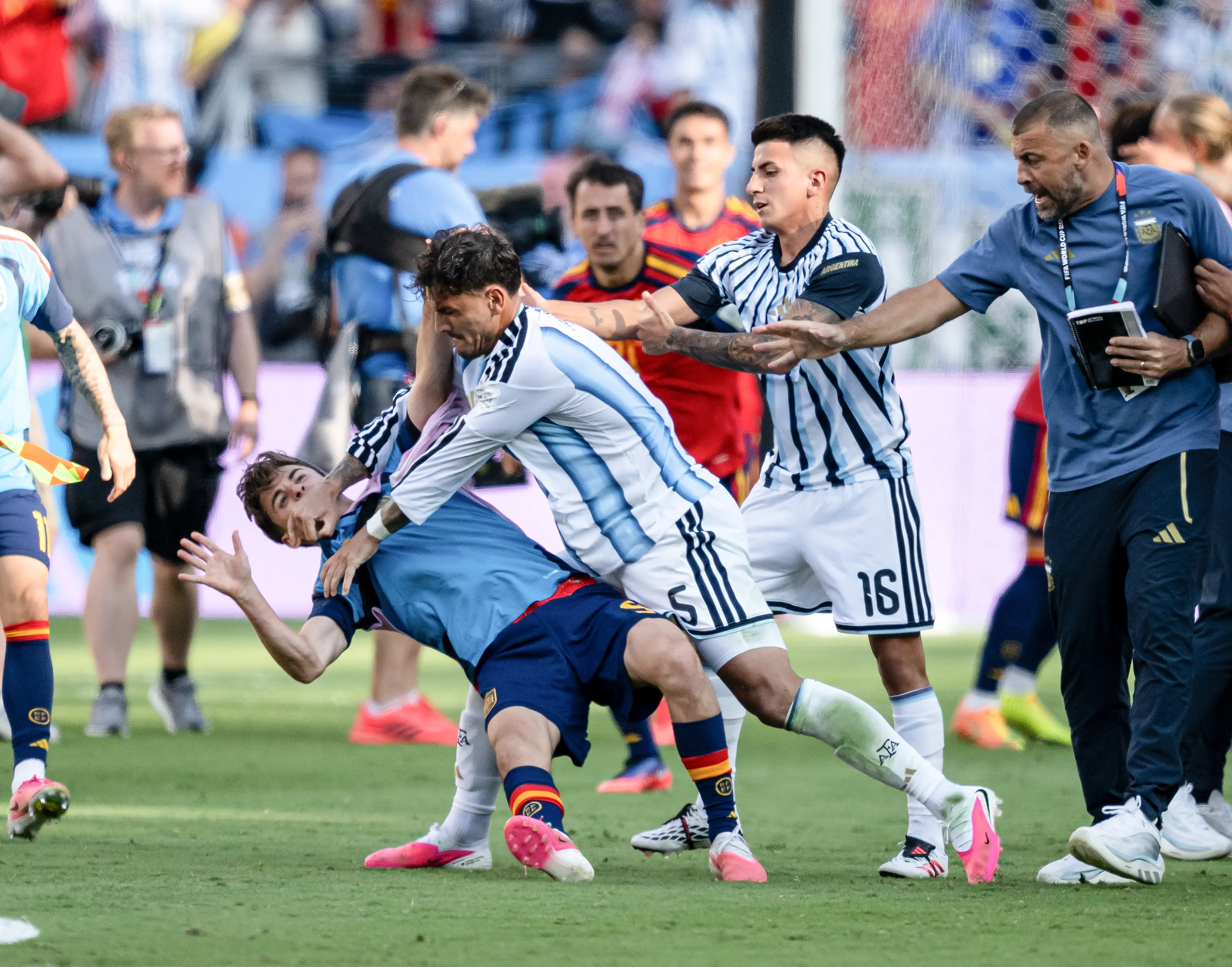 It all kicked off after the match (Marvin Ibo Guengoer - GES Sportfoto/Getty Images)