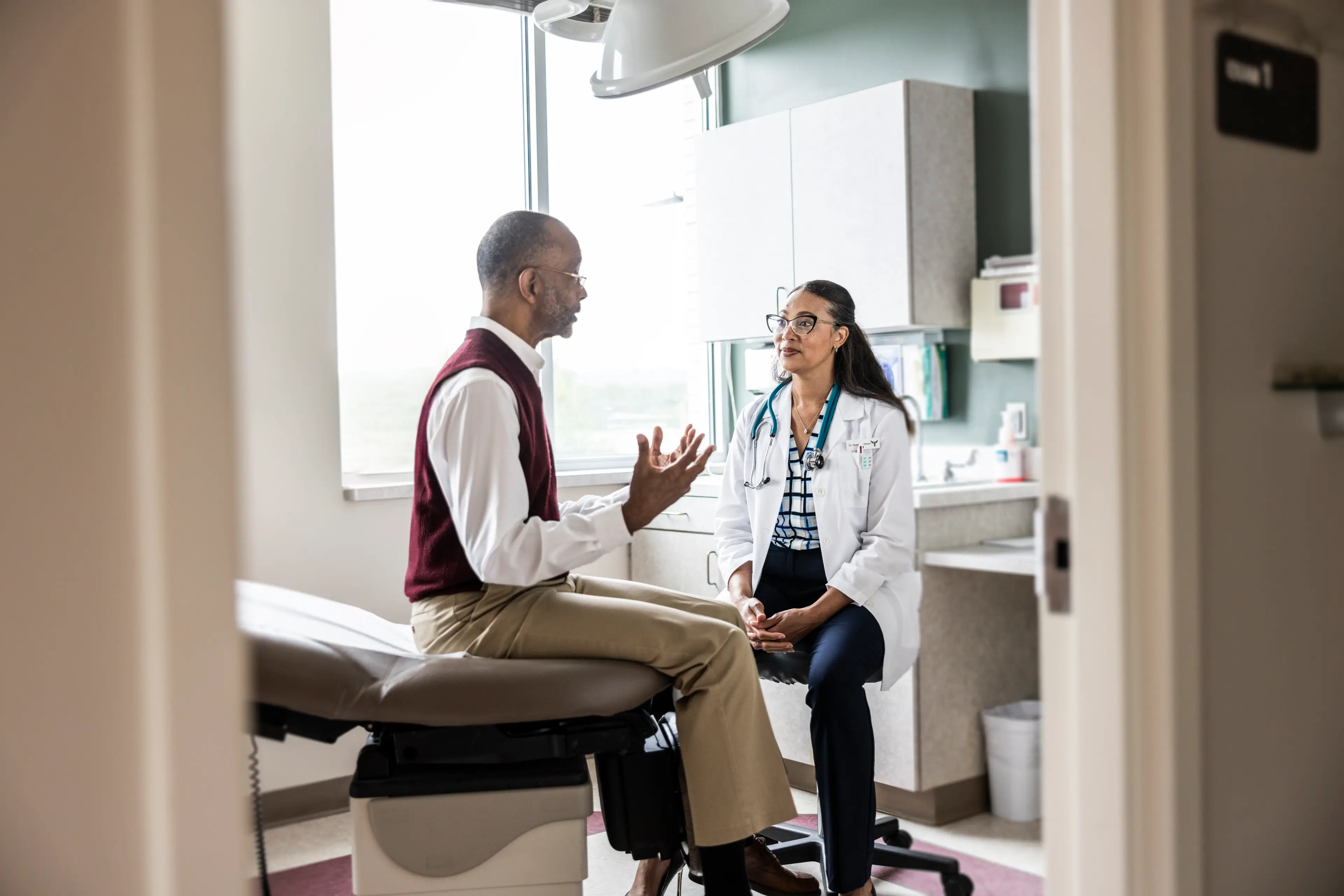 It's important to go see a doctor if you experience any of the following symptoms (Getty Stock)