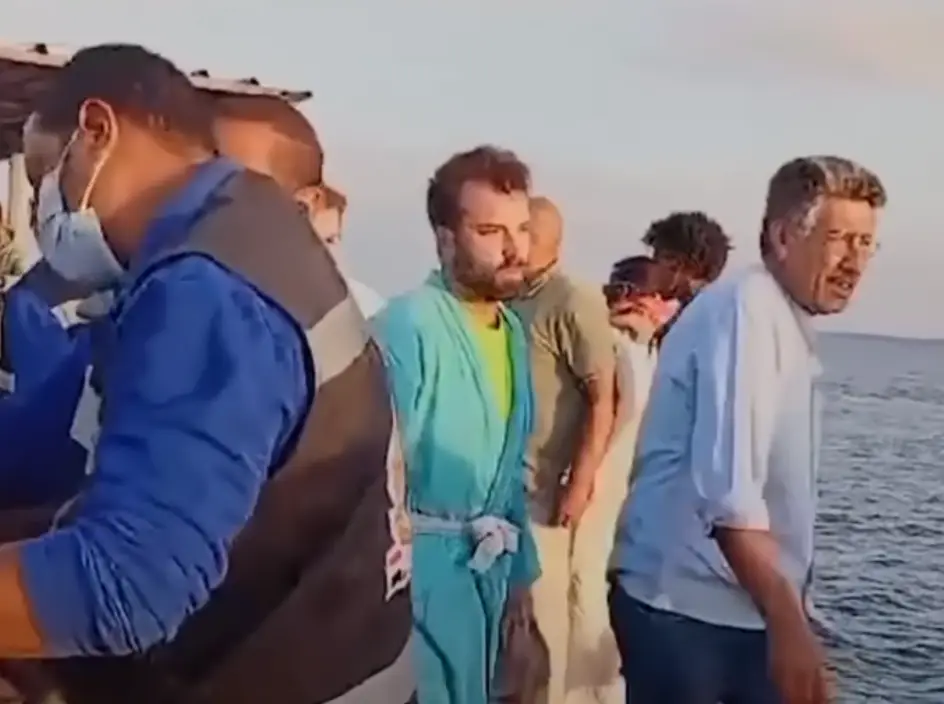 Survivors waited for hours for rescue (BBC News)