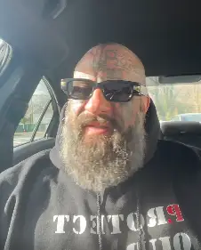 Frank searched for his daughter every day (Frank Gervasi/Facebook)