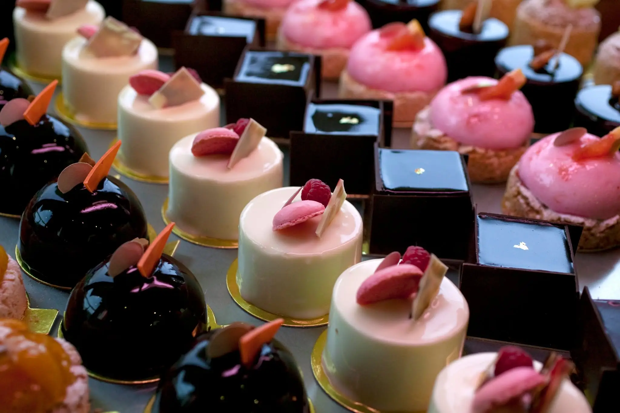 Experts are suggesting they want to smell like the things they can't eat (Owen Franken/Getty stock images)