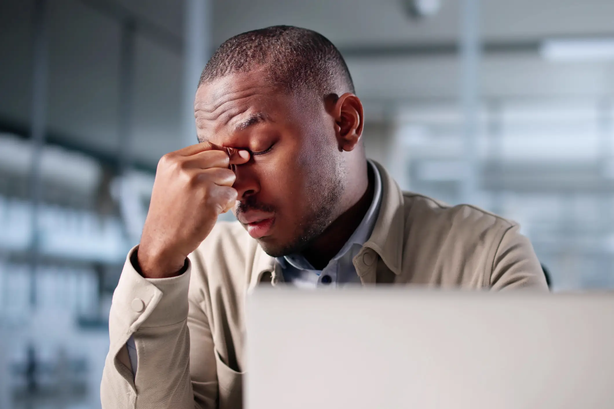 Facial pain is caused by sinus congestion (Getty Stock Images)
