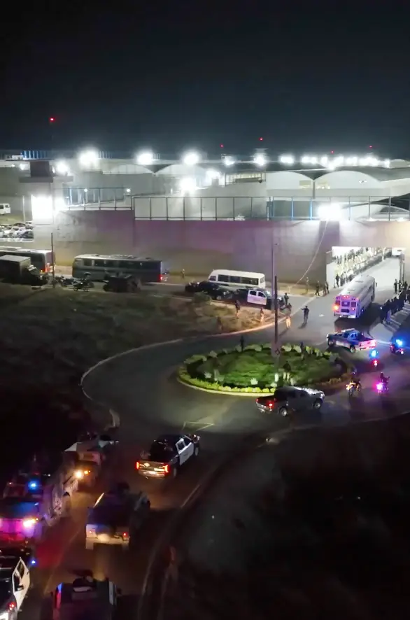 The El Salvador president shared footage of the migrants arriving at the facility (Twitter/@nayibbukele)