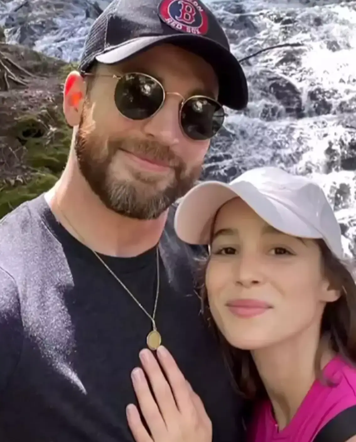 Some fans have questioned the age gap.