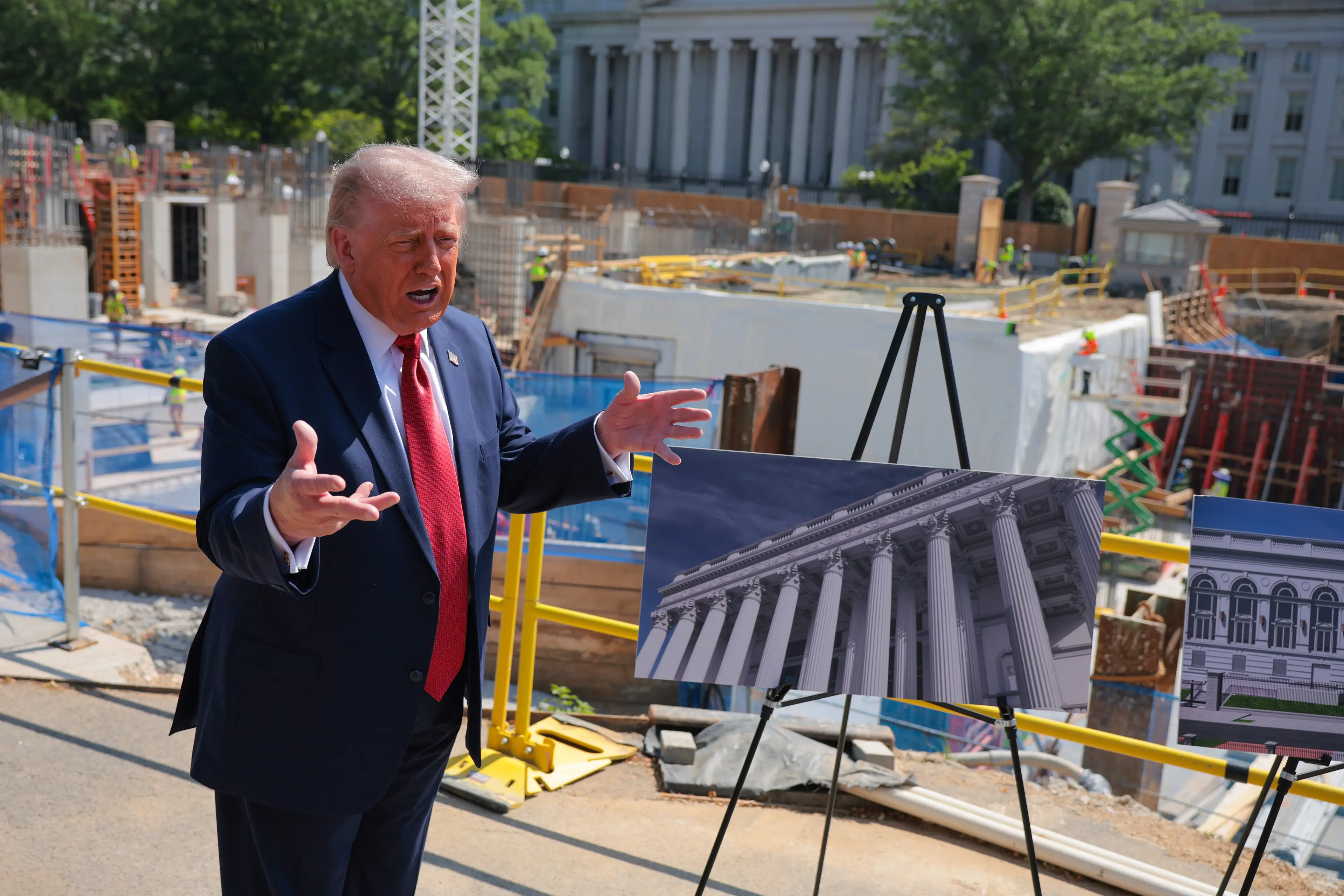 Trump is having a $400 million ballroom built (Chip Somodevilla/Getty Images)