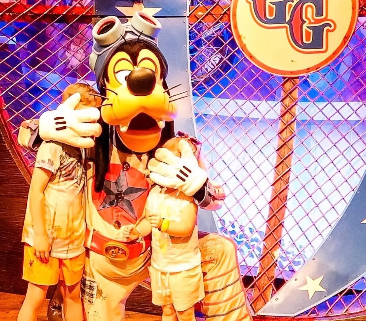 Disney's 3-2-1 rule has gone viral on TikTok as visitors attempt to navigate the busy parks. (Kirsty Holden)