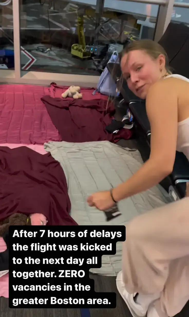 Kristen Bell and Dax Shepard have responded to claims made up the 'stranded' airport story.