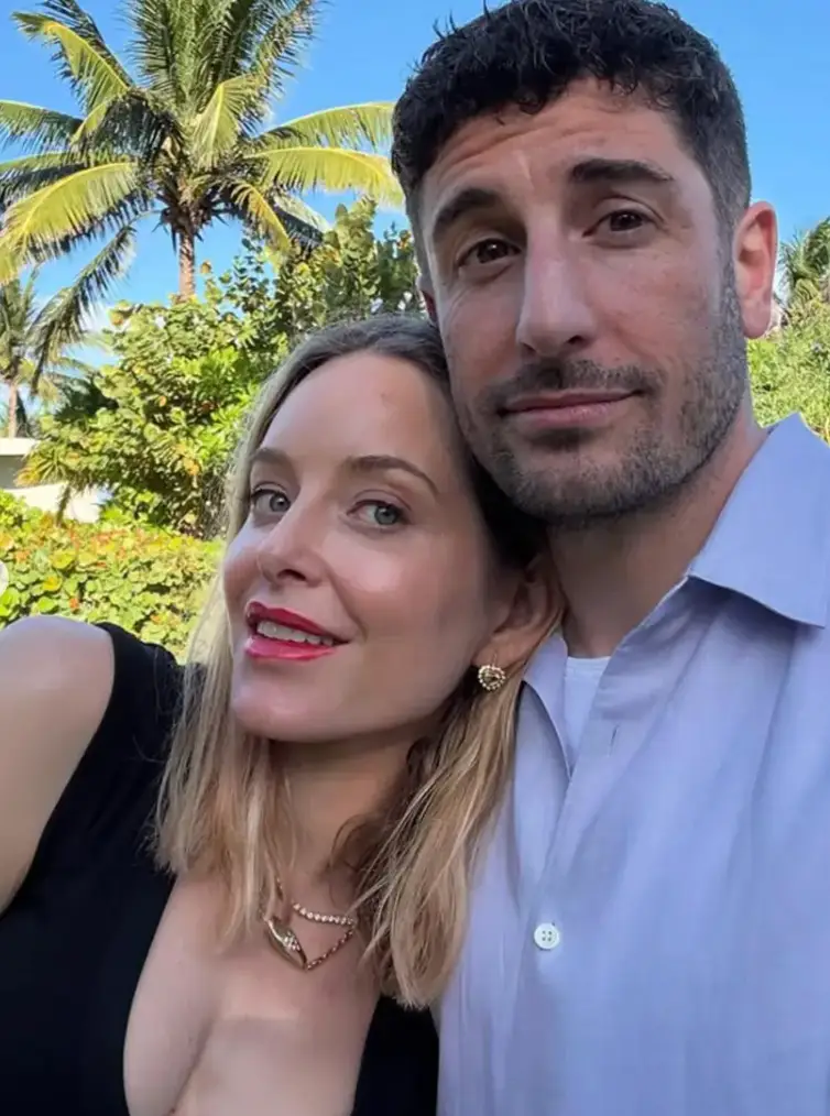 The couple split in May (Instagram/@biggsjason)