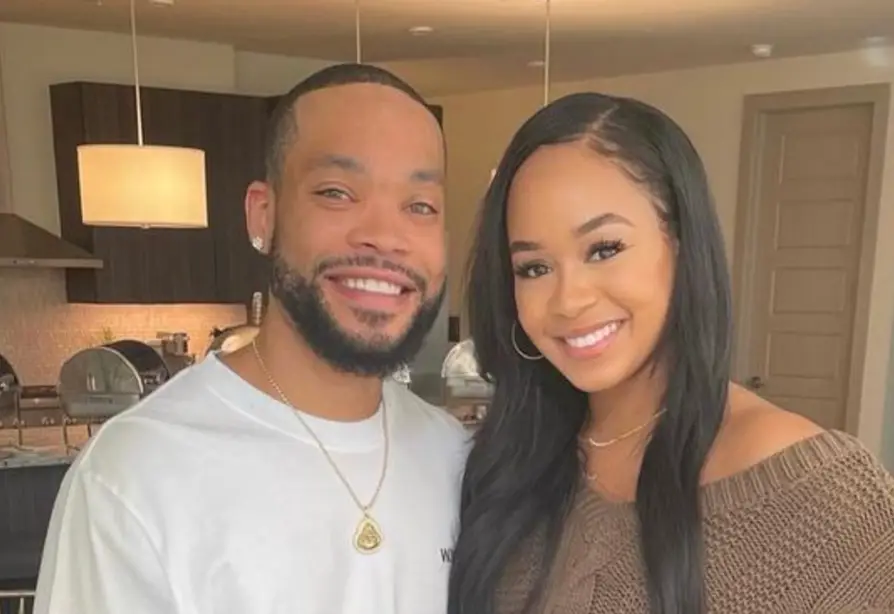 The pair announced their engagement on Instagram (Instagram/ @jasmin_lawrence)