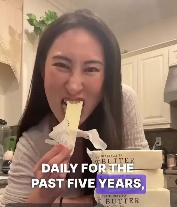 Bella says eating butter every day has improved her health (YouTube/@SteakandButterGal)