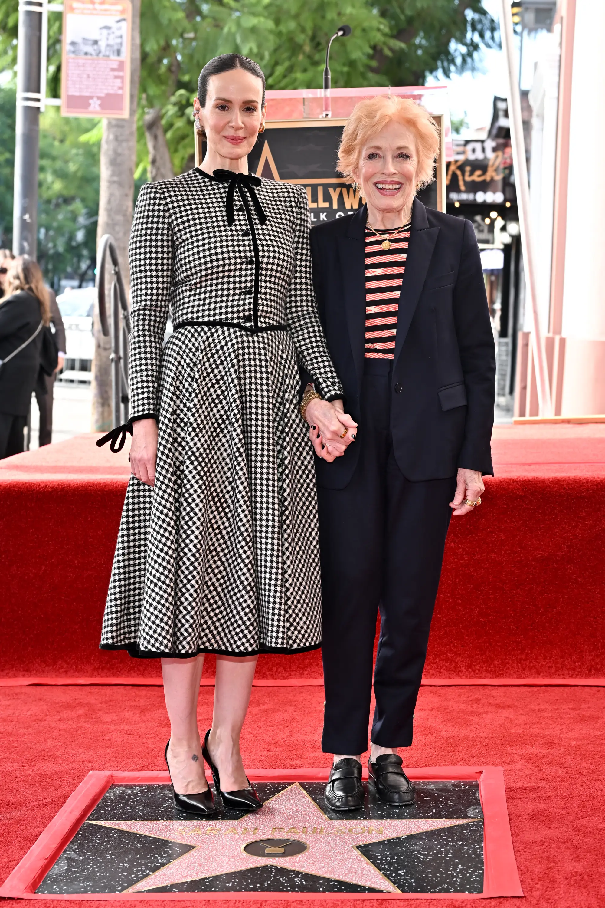 Taylor gave a speech praising Paulson at the event (Michael Buckner/Variety via Getty Images)