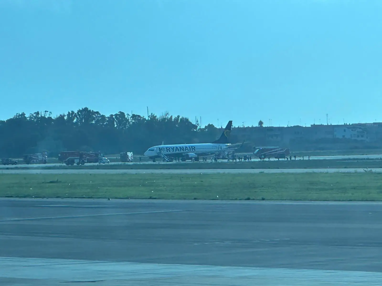 The Ryanair flight ran into issues before even leaving its departure airport (Twitter/ @fl360aero)