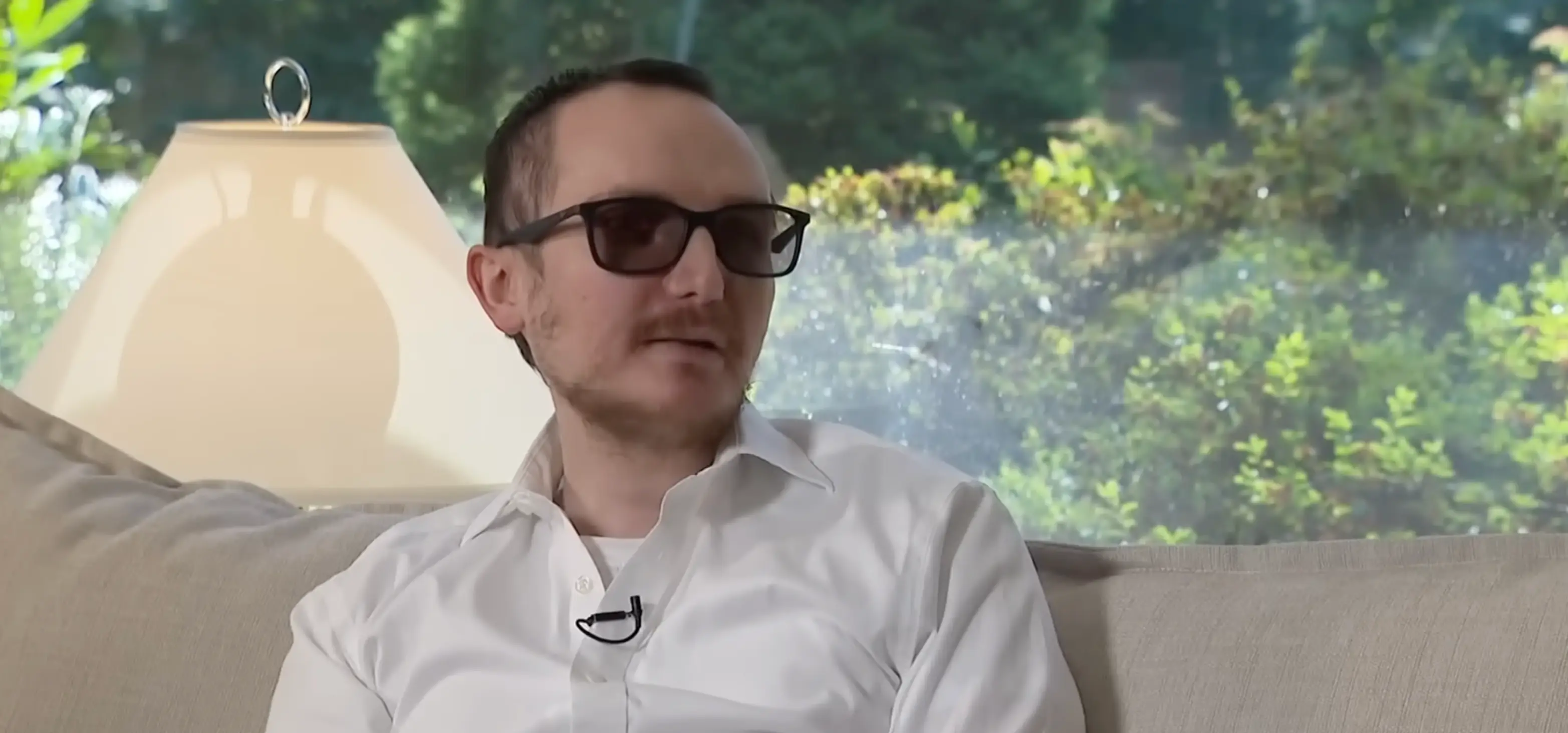 Brent Chapman can see again thanks to the 'miracle' procedure (YouTube/CBSChicago)