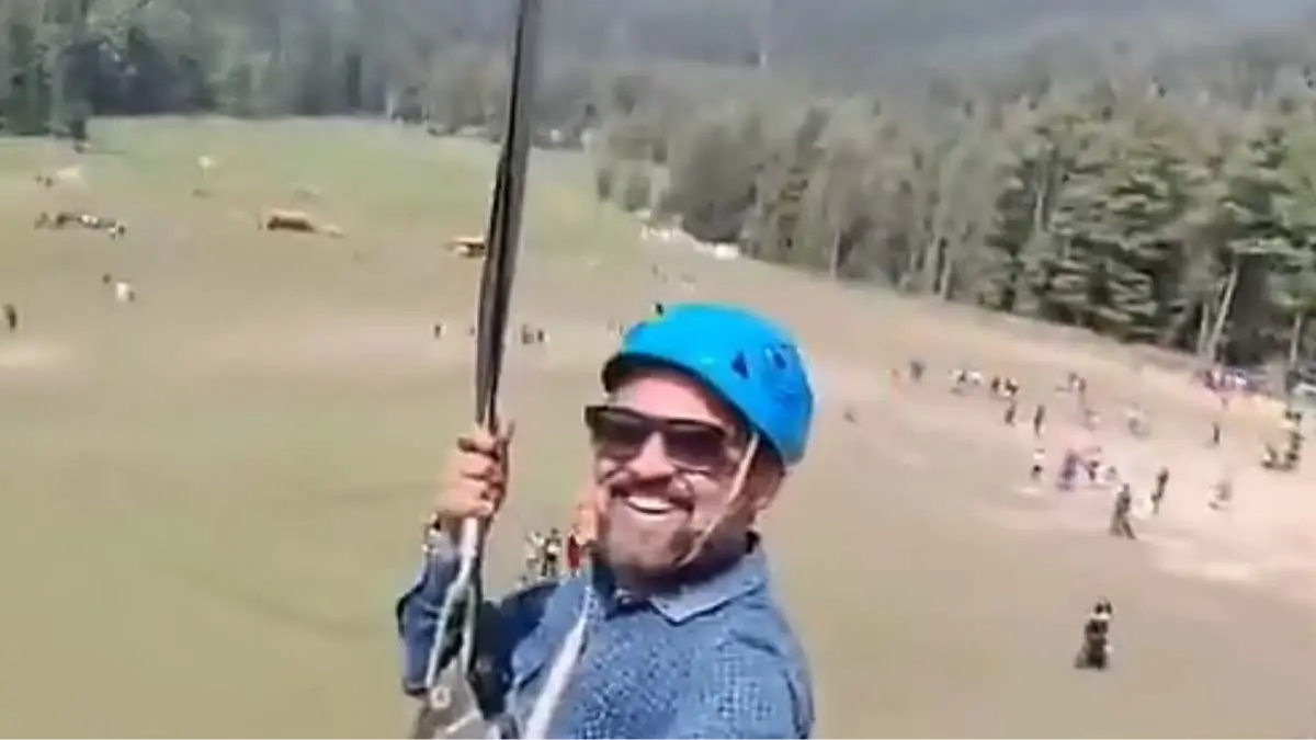 Shocking footage shows tourist on zipline unknowingly film horrific terror attack that left 26 people dead