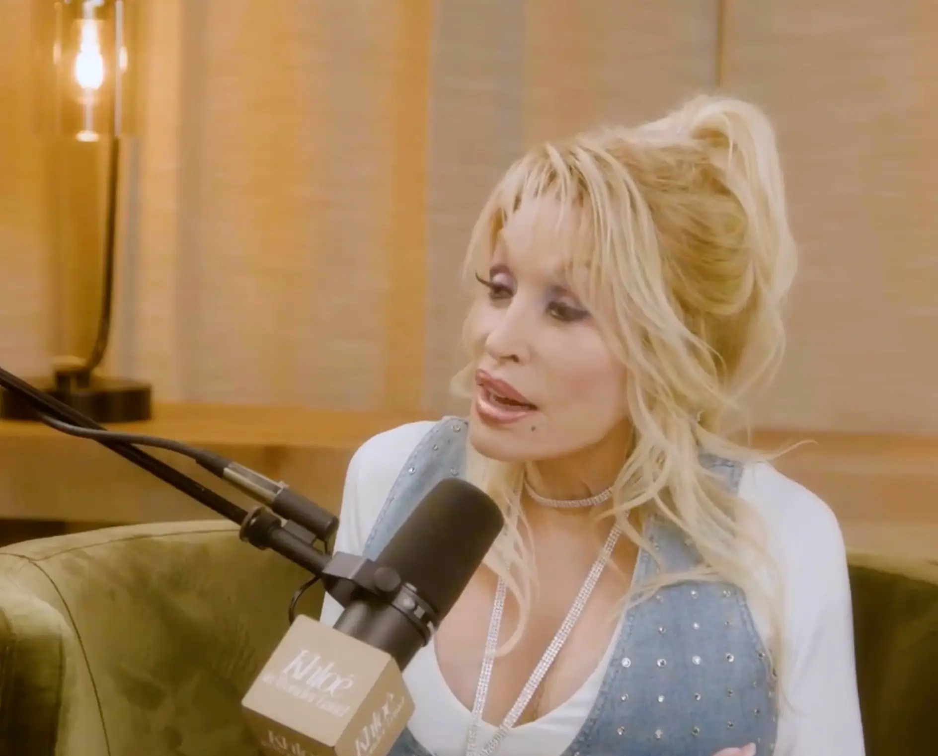 Parton admitted she has struggled to make music following her husband's death (Khloe Kardashian/Twitter)