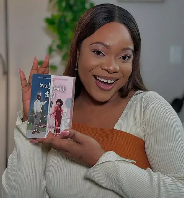 Comfort describes herself as 'your wellbeing bestie' (Instagram/phoenix_blvck)