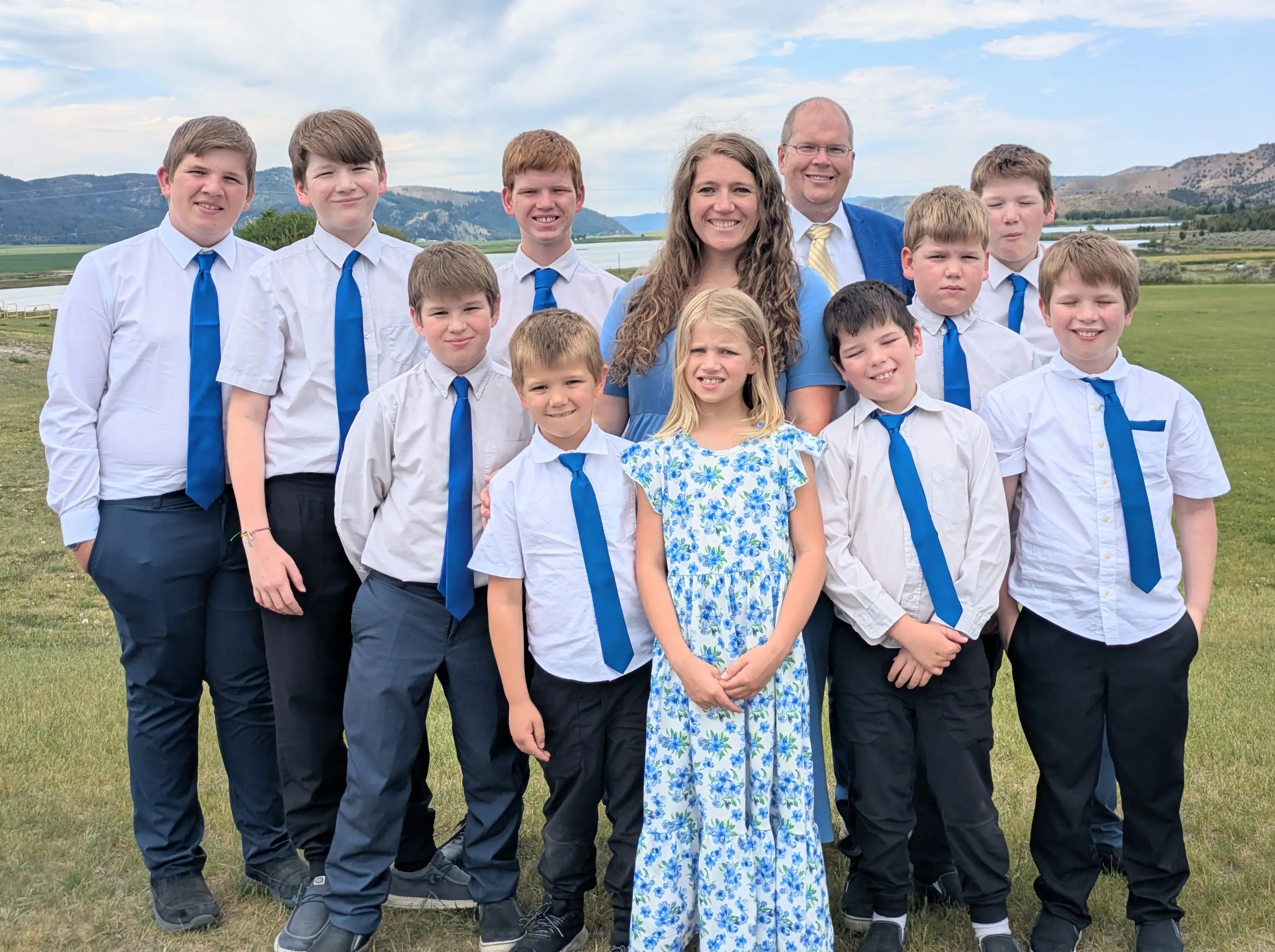 Cassanda and Jacob pictured with their ten kids (Supplied)