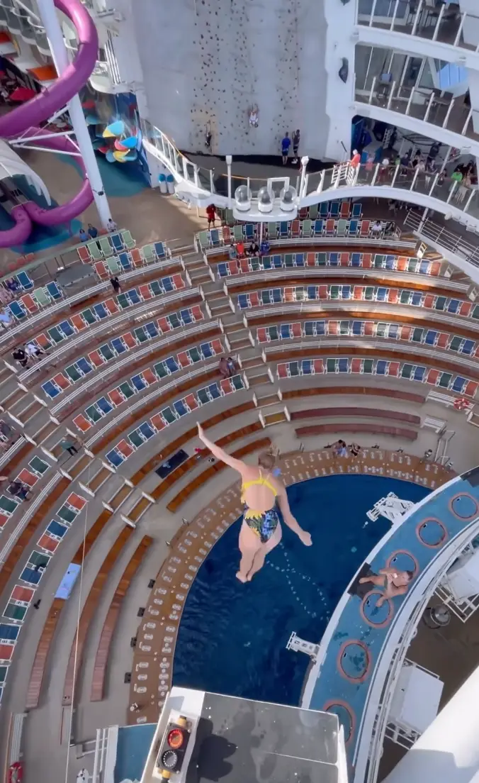 Social media users were certainly impressed with some admitting to feeling uneasy at the view alone (Instagram/@adventures_with_ginni)