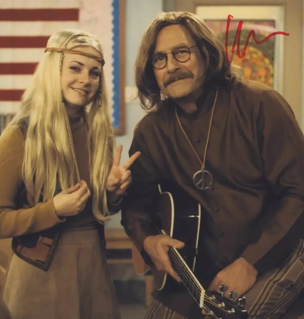 Melissa Joan Hart has paid a heartfelt tribute to her former co-star. (Instagram/@melissajoanhart)