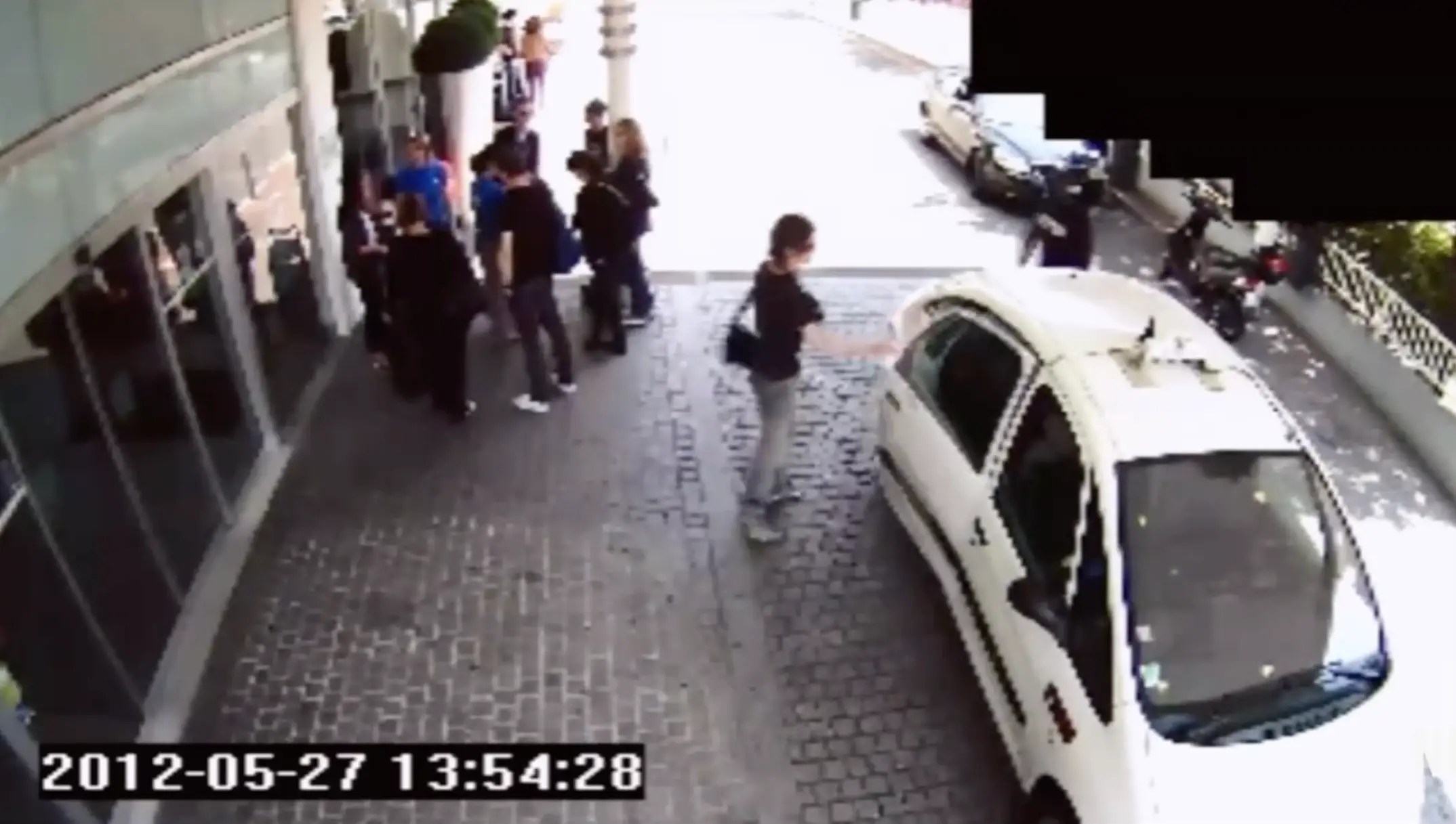 Luka Magnotta seen here in Europe getting into a taxi while on the run. (Netflix)