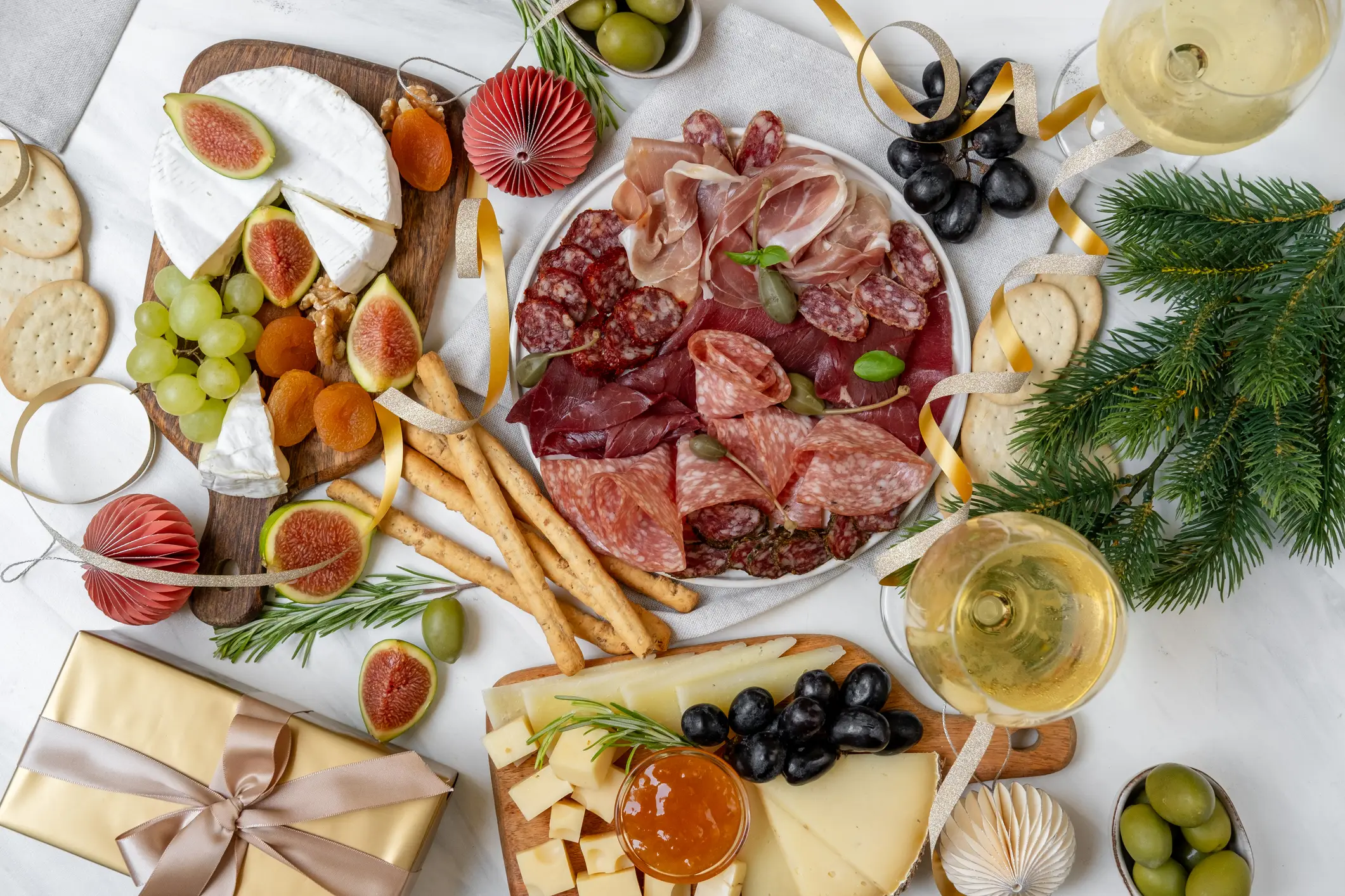 Food should only be kept out of the fridge for up to 4 hours at a time (Getty Stock)