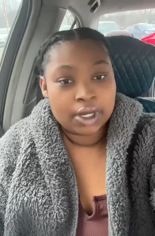 J Mist never got her order.